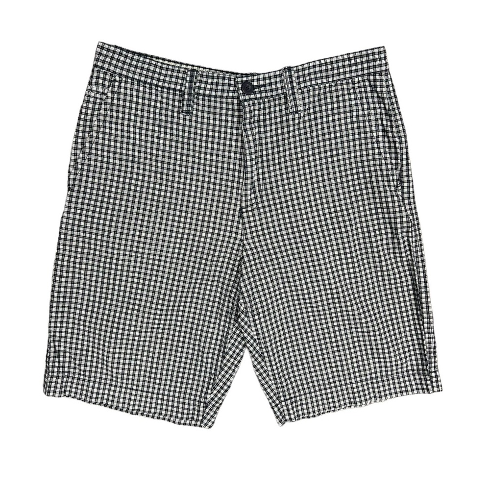 EUC size 32 Sonoma Men’s walking shorts